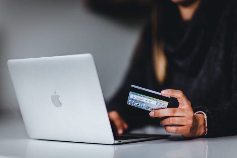 Read more about the article Er nettbutikkens systemer forberedt på Black Friday?