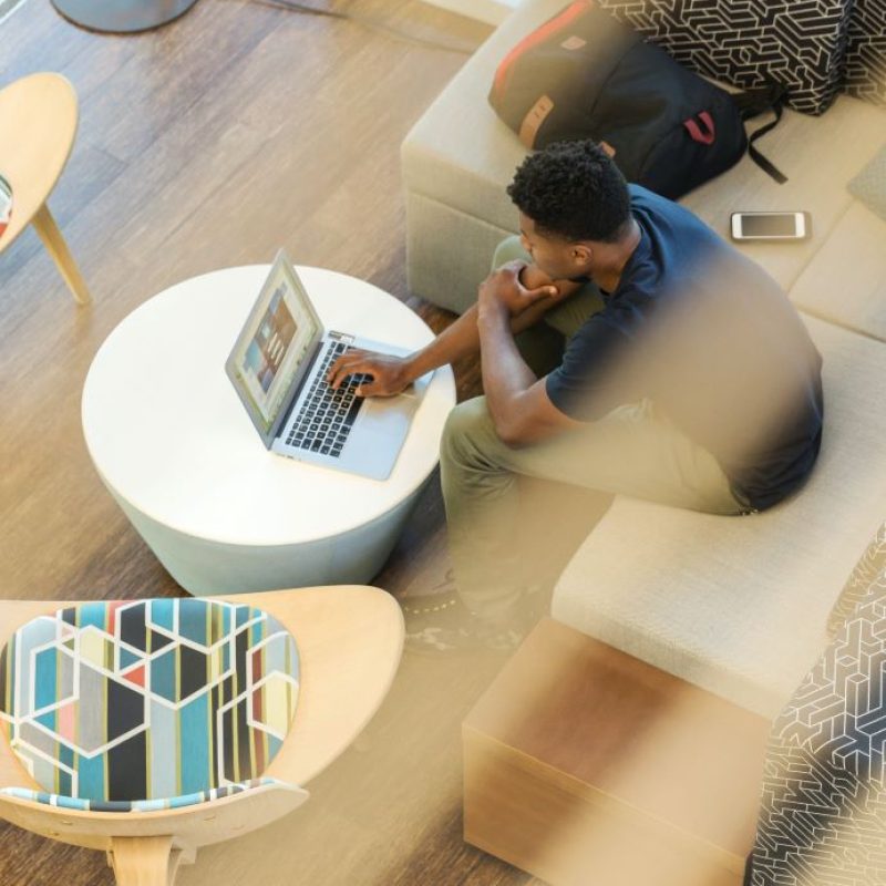 linkedin-sales-solutions-u3hmzw5U-SI-unsplash.jpg